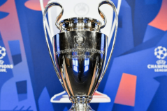 皇马卡斯蒂利亚VS费罗尔竞技：比赛延期至9月17日，球迷翘首以盼